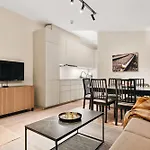 شقة Dinbnb Gagaten