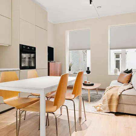 Apartment Dinbnb Gagaten *