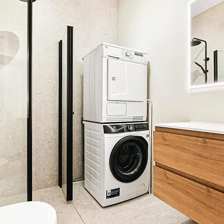 Dinbnb Gagaten Leilighet