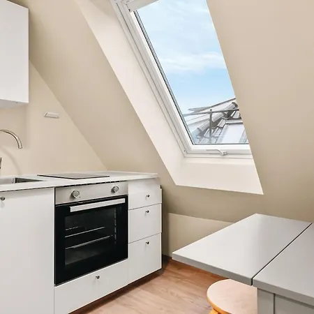 Leilighet Dinbnb Gagaten