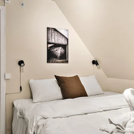 Dinbnb Gagaten Leilighet *