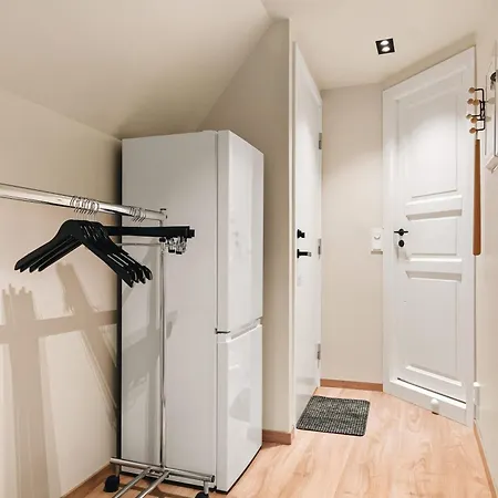 Dinbnb Gagaten Leilighet *